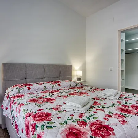 House Emma Semesterbostad
